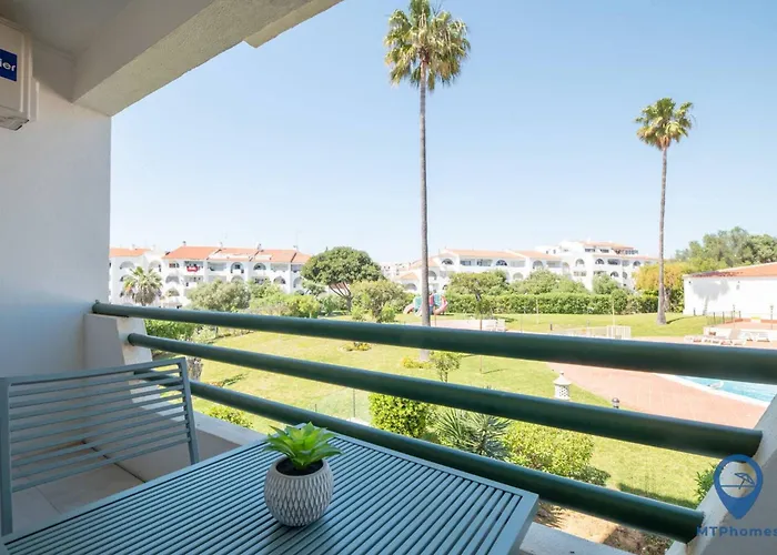 Vale Mangude B By Mtphomes Apartment *